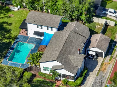 412 S 9th St, Lake Wales, FL 33853