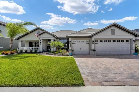 5069 Tennessee Lake Dr, Auburndale, FL 33823