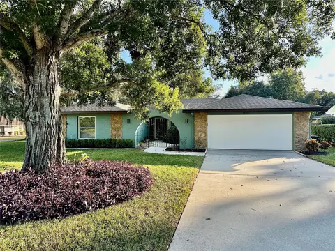 4803 Willowbrook Cir, Winter Haven, FL 33884