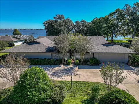 1220 W Lake Hamilton Dr, Winter Haven, FL 33881