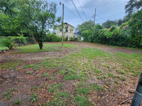 Avenue A Ne, Winter Haven, FL 33881