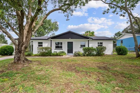 212 Lake Villa Way, Haines City, FL 33844