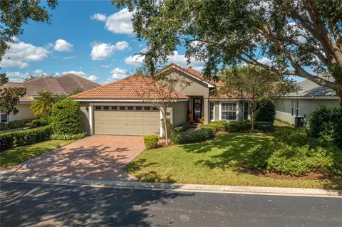 353 Niblick Cir, Winter Haven, FL 33881