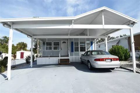 9 Fairview Dr N, Haines City, FL 33844