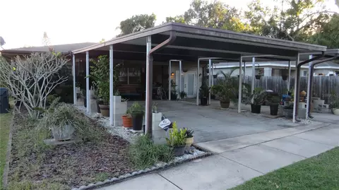 2610 Avenue Q NW, Winter Haven, FL 33881