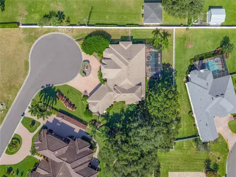 9486 Waterford Oaks Dr, Winter Haven, FL 33884