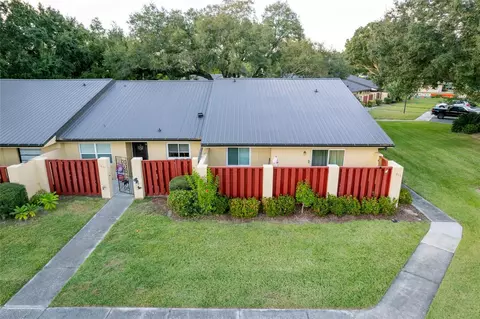 1035 Medinah Dr, Winter Haven, FL 33884