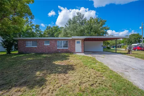 20 Lamplight Ln, Winter Haven, FL 33884