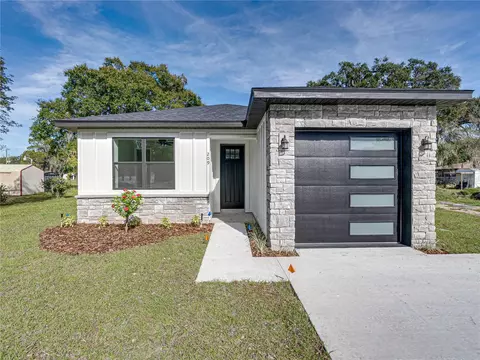 209 Cordova Rd, Auburndale, FL 33823