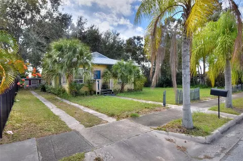 135 E Pierce St, Lake Alfred, FL 33850