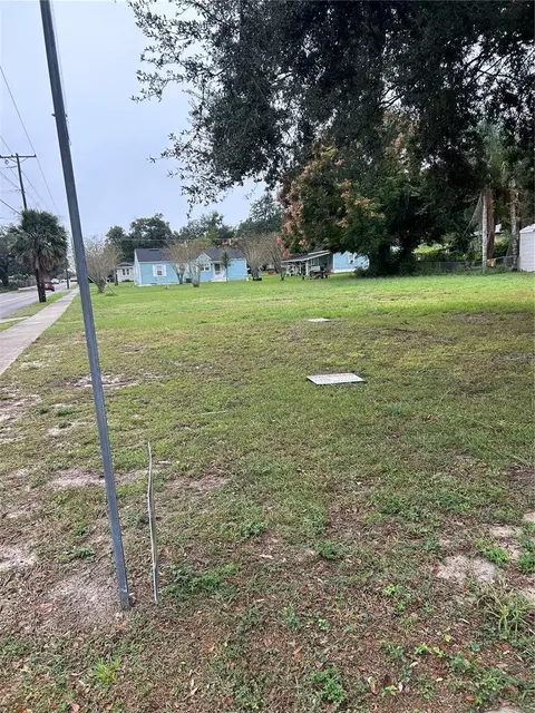 550 Avenue D SE, Winter Haven, FL 33880