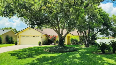216 Valentino Ct, Davenport, FL 33837