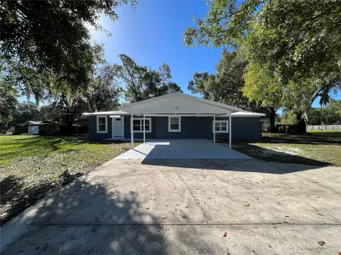 4821 Clover Rd, Auburndale, FL 33823