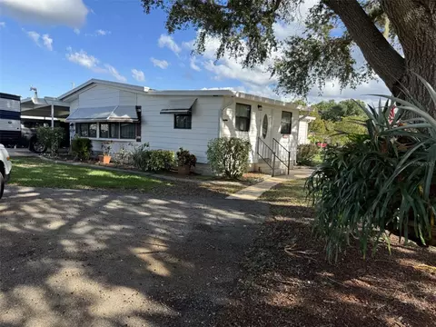 9000 Lake Point Blvd, Lake Wales, FL 33898
