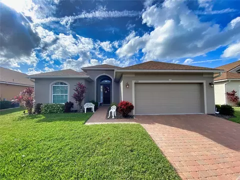1335 Oakmont Dr, Winter Haven, FL 33884