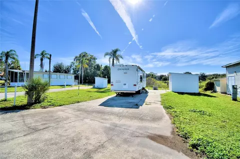 107 Rough Ln, Haines City, FL 33844