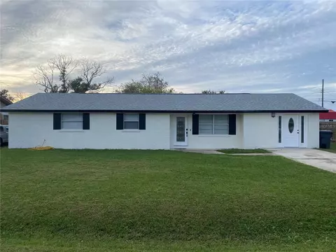 4926 Easton St, Lake Wales, FL 33859