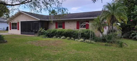 670 E Pierce St, Lake Alfred, FL 33850