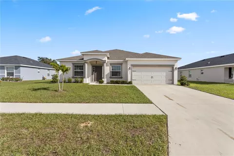 1217 Third Ct, Eagle Lake, FL 33839
