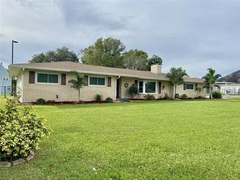 101 Woodland Dr, Haines City, FL 33844