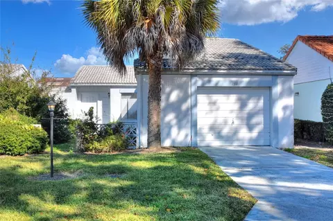 140 El Dorado, Winter Haven, FL 33884