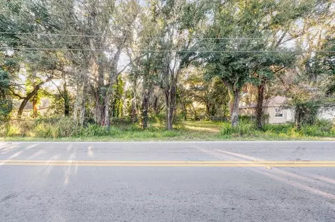 Thornhill Road, Winter Haven, FL 33880