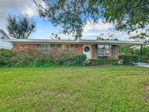 3530 Westwood Ave, Winter Haven, FL 33880