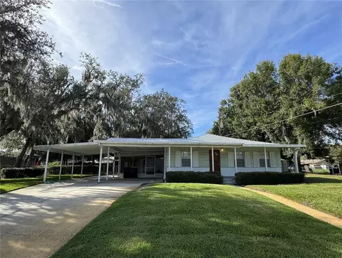204 Lake Dale Dr, Auburndale, FL 33823