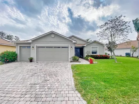 4313 Dunmore Dr, Winter Haven, FL 33884
