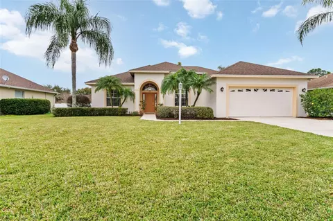 215 Terranova Blvd, Winter Haven, FL 33884