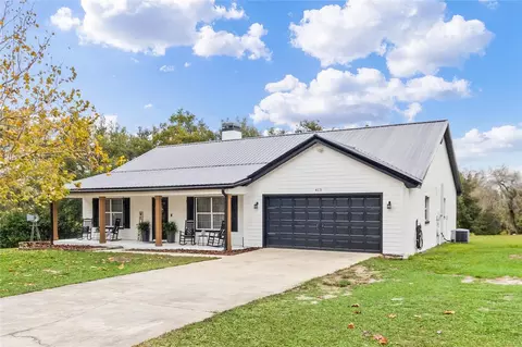 413 Omaha St, Lake Hamilton, FL 33851