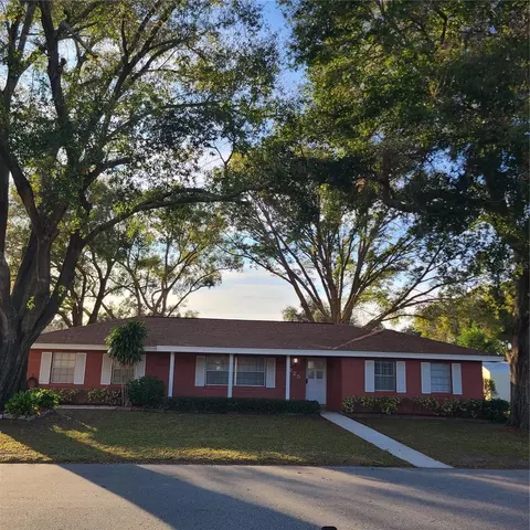 1225 Keystone Ct, Auburndale, FL 33823