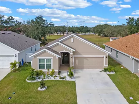 124 Krenson Bay Loop, Winter Haven, FL 33881