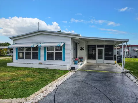 156 Orangewood Dr, Lake Wales, FL 33898