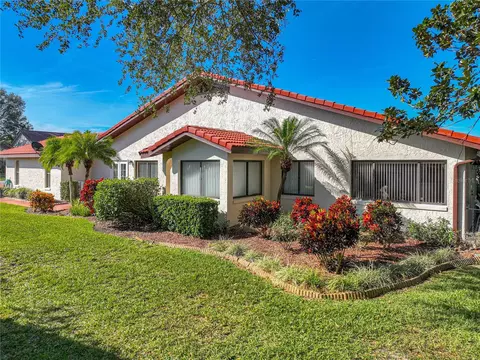 2629 Sunburst Ct, Lake Wales, FL 33898