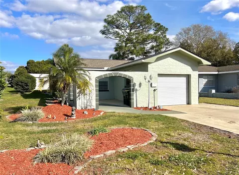10 Sun Air Blvd W, Haines City, FL 33844