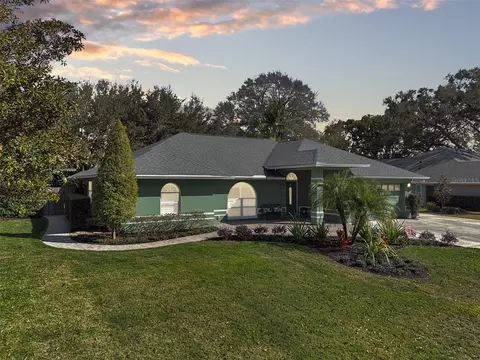 2116 Wildwood Ln, Auburndale, FL 33823