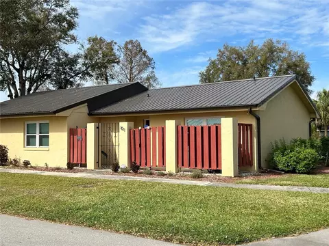 1011 Medinah Dr, Winter Haven, FL 33884