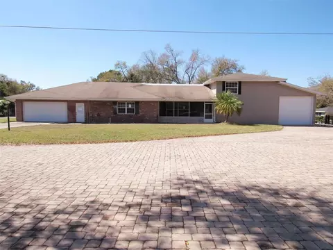 247 Lake Ring Dr, Winter Haven, FL 33884