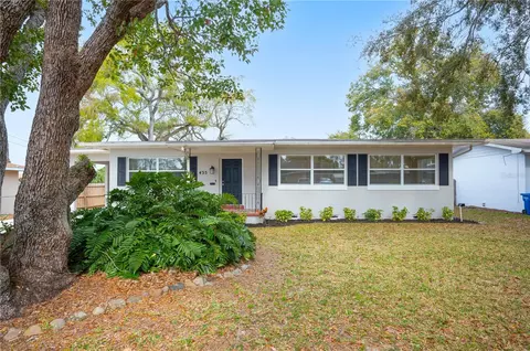 435 Avenue F SE, Winter Haven, FL 33880