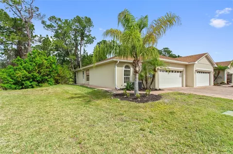 1621 Vienna Square Dr, Winter Haven, FL 33884