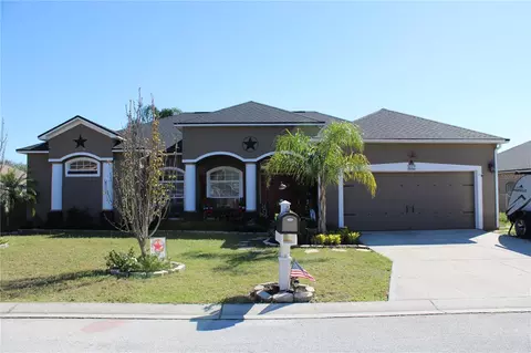 4017 Oak Preserve Dr, Winter Haven, FL 33880