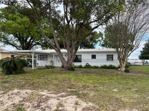 111 Patricia St, Auburndale, FL 33823