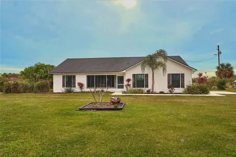 2009 Rifle Range Rd, Winter Haven, FL 33880