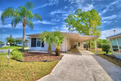 110 Holiday Ln, Auburndale, FL 33823