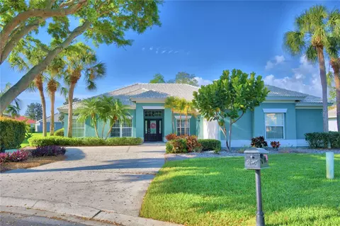 132 Lake Region Cir, Winter Haven, FL 33881