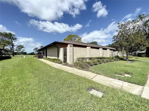 2280 Firestone Pl, Winter Haven, FL 33884