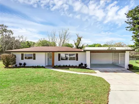 900 Lake Villa Way, Haines City, FL 33844