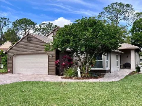 416 Sandestin Dr, Winter Haven, FL 33884
