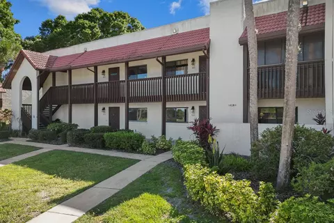 8102 Village Dr #H-2, Lake Wales, FL 33898